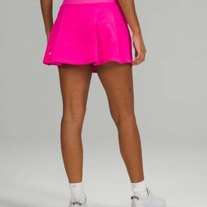 Never worn Lululemon Pace Rival 10 Tall POW Pink skirt